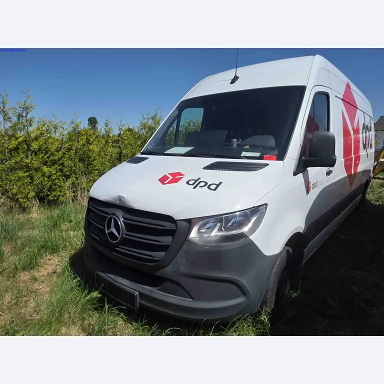 Courier, express, and package delivery services; package transport; freight forwarding; logistics-16