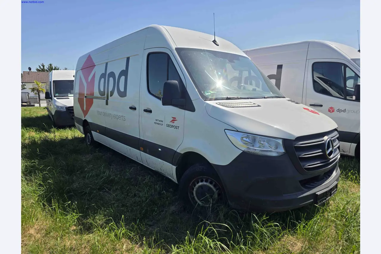 Courier, express, and package delivery services; package transport; freight forwarding; logistics-10