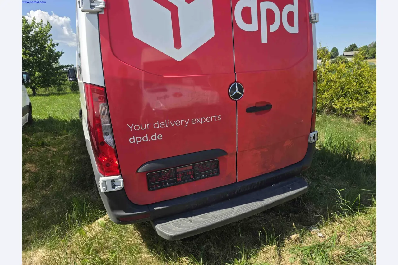 Courier, express, and package delivery services; package transport; freight forwarding; logistics-34