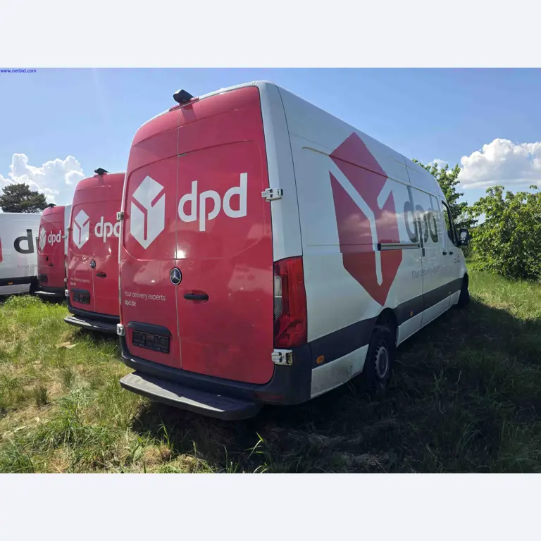 Courier, express, and package delivery services; package transport; freight forwarding; logistics-41