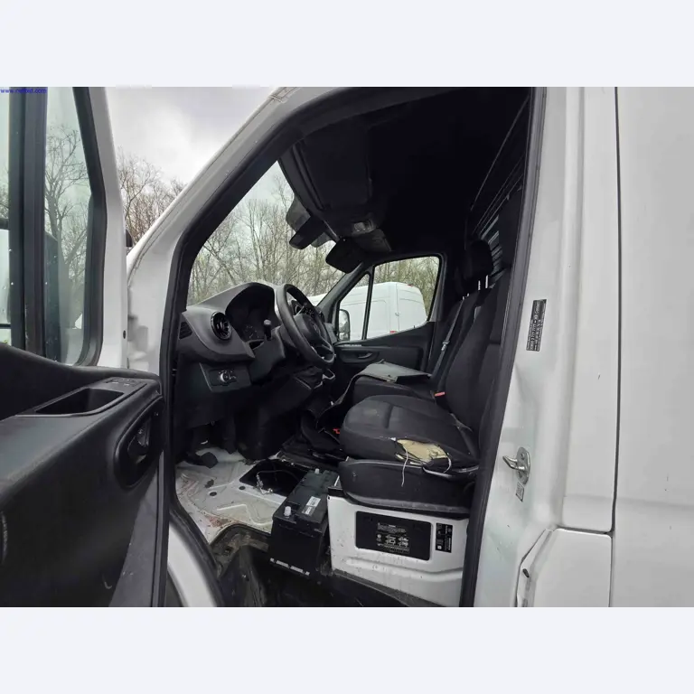 Courier, Express, and Parcel Services, Parcel Shipping, Freight Forwarding, Logistics-14