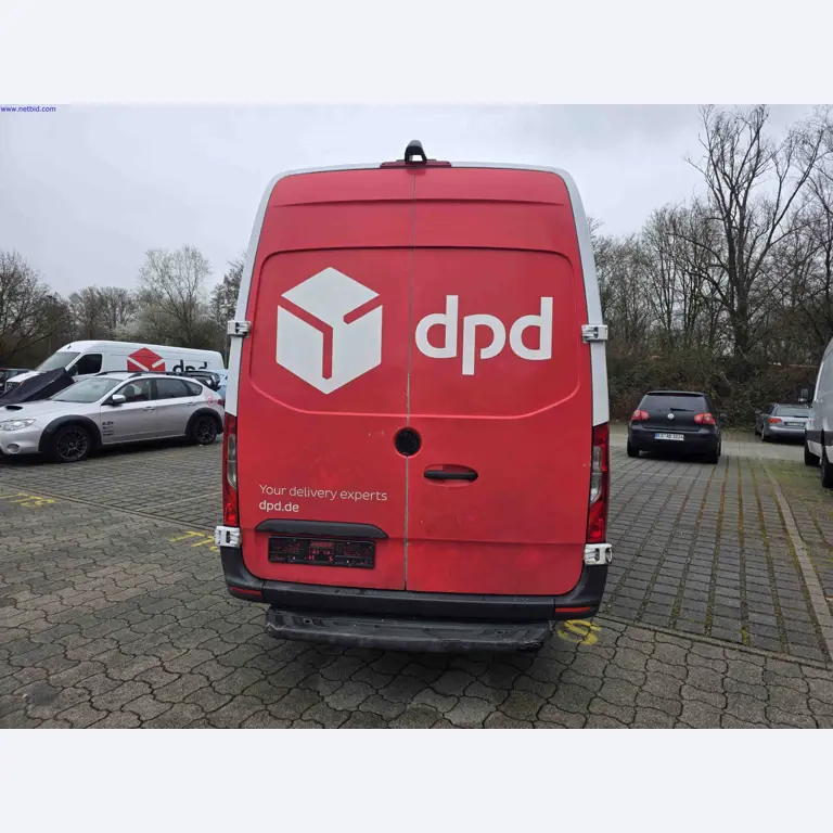 Courier, Express, and Parcel Services, Parcel Shipping, Freight Forwarding, Logistics-2