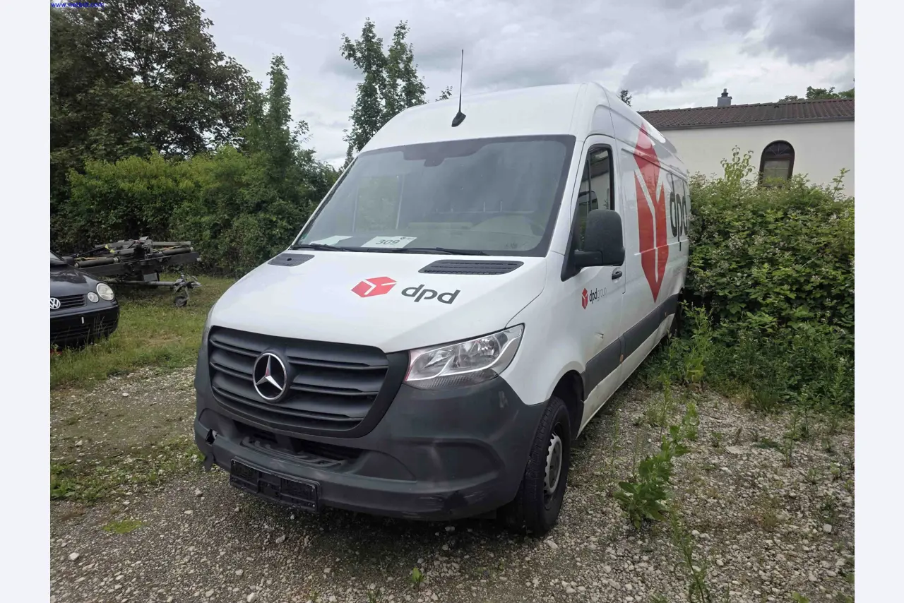 Courier, Express, and Parcel Services, Parcel Shipping, Freight Forwarding, Logistics-33