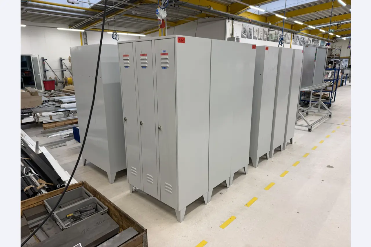 Metallverarbeitende Maschinen- und Anlagen-1