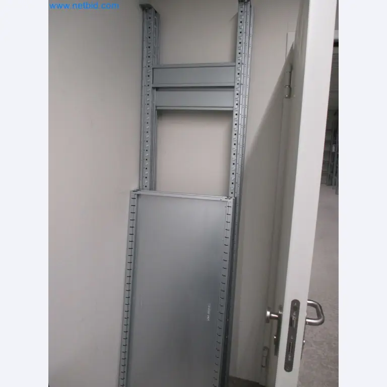 Metallverarbeitende Maschinen- und Anlagen-3