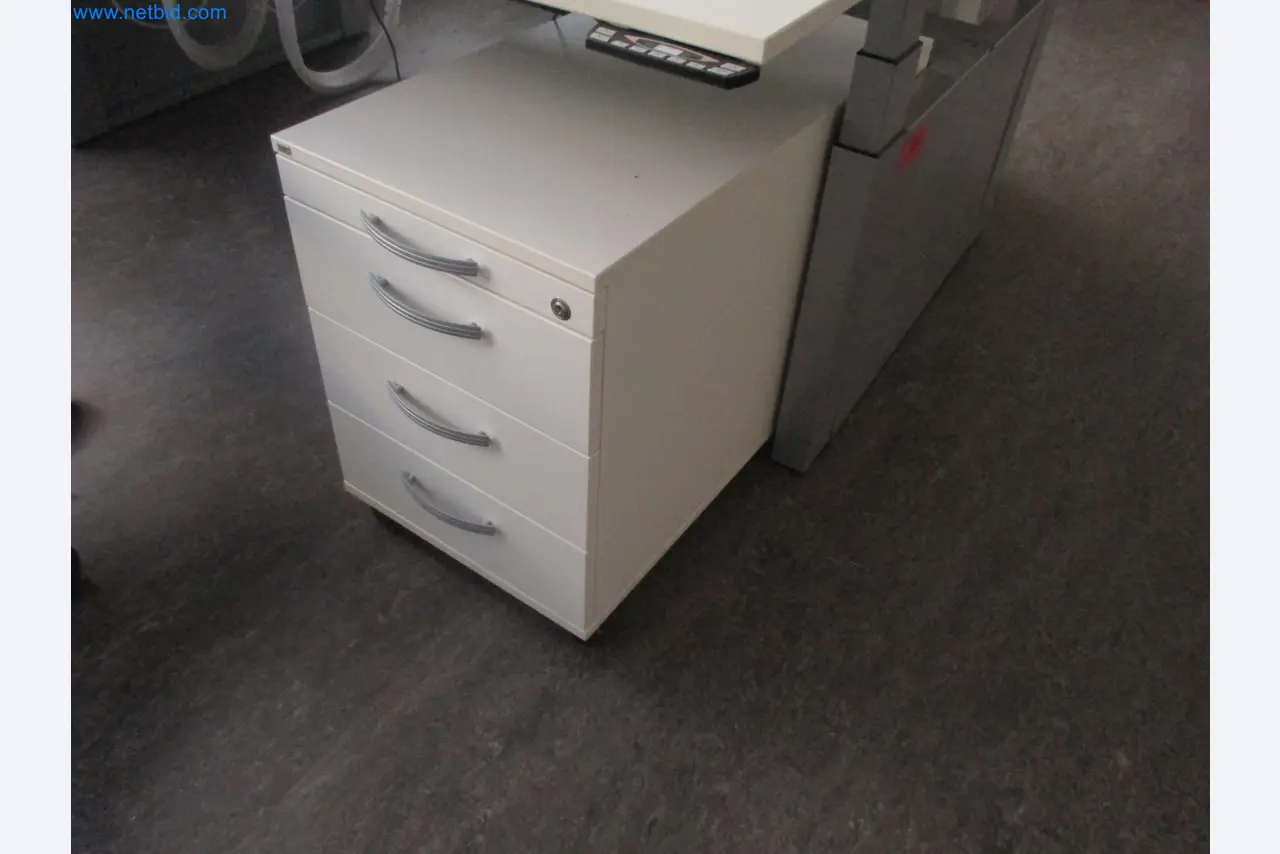 Metallverarbeitende Maschinen- und Anlagen-3