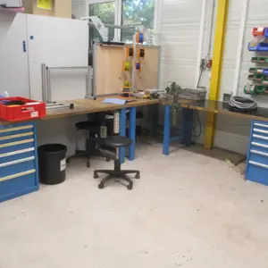2 Werkbänke Lista