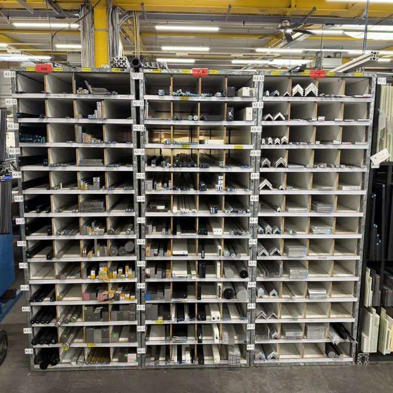 7 Boxenregale