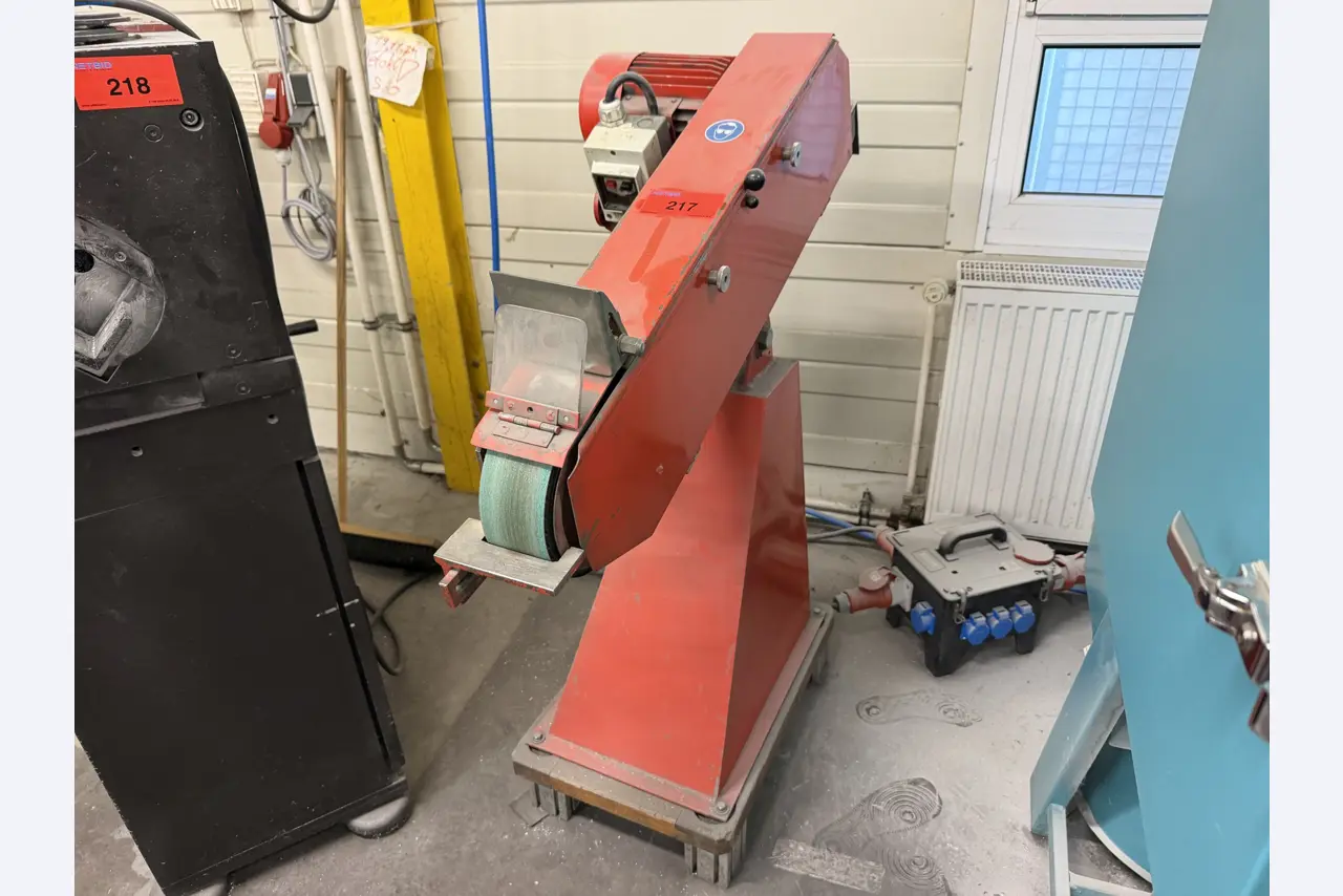 Metallverarbeitende Maschinen- und Anlagen-1