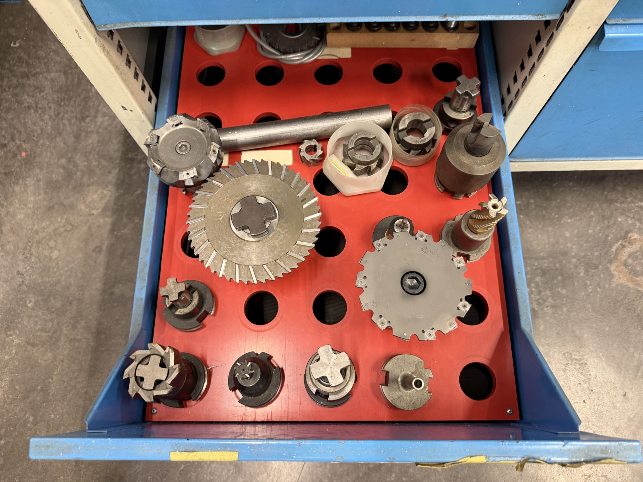 Metallverarbeitende Maschinen- und Anlagen-3