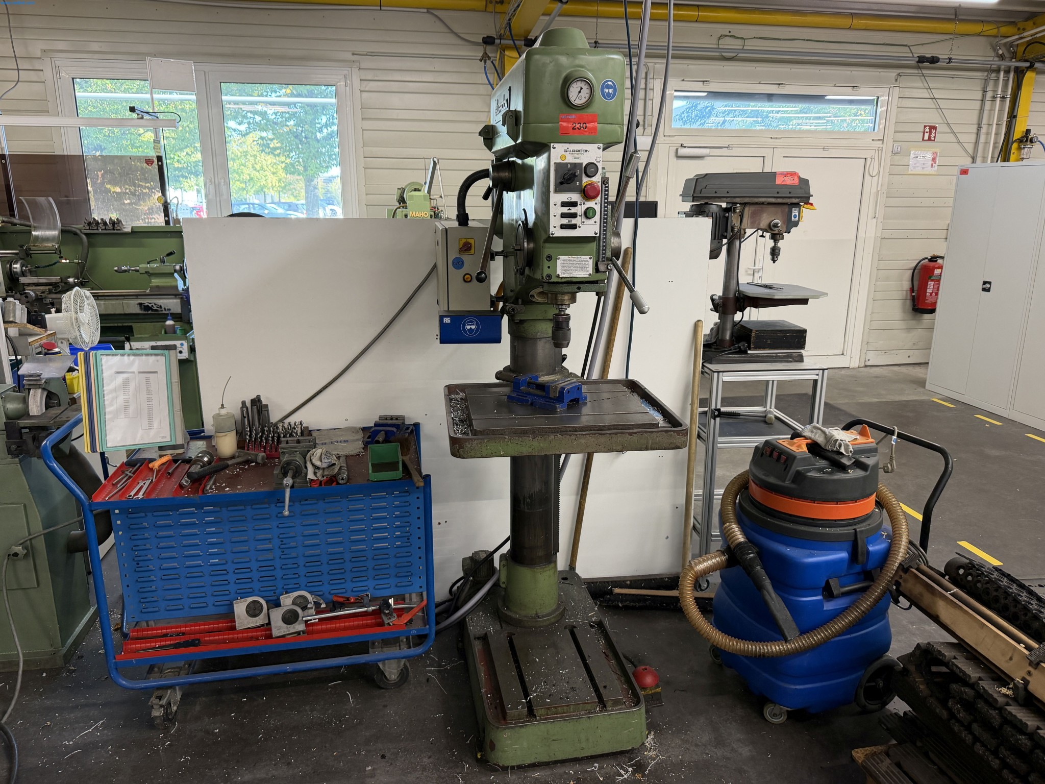 Metallverarbeitende Maschinen- und Anlagen-1