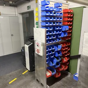 3 Kunststoff-Rollboxen
