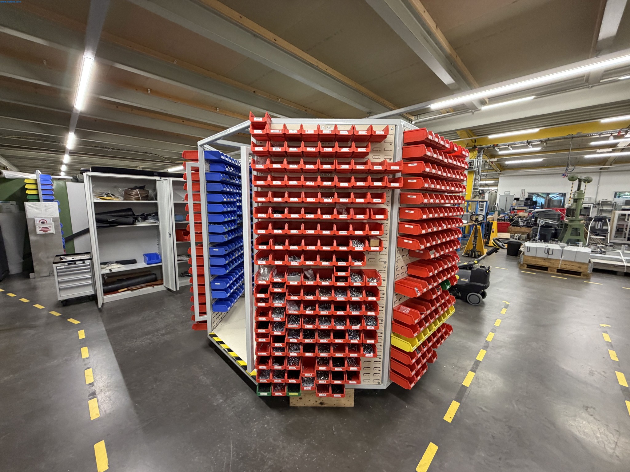 Metallverarbeitende Maschinen- und Anlagen-4