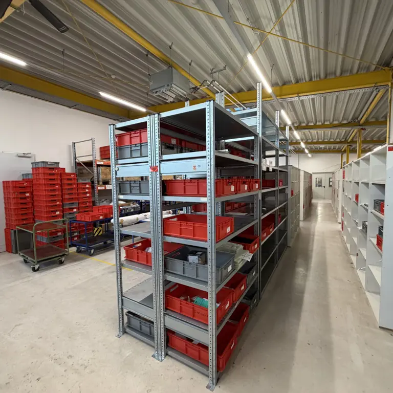 2 Fachbodenregale SSI Schäfer