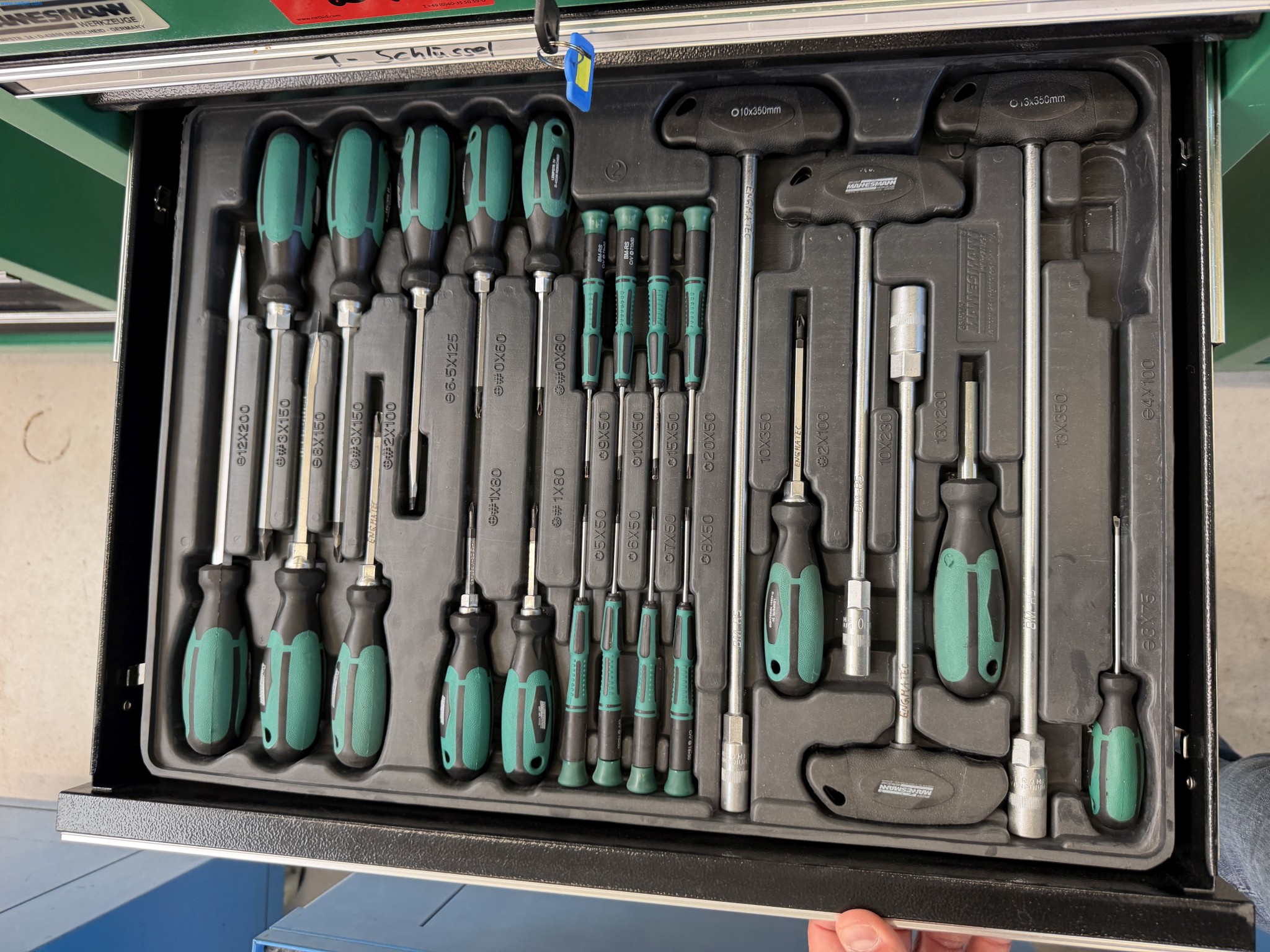 Metalworking machinery and equipment-13