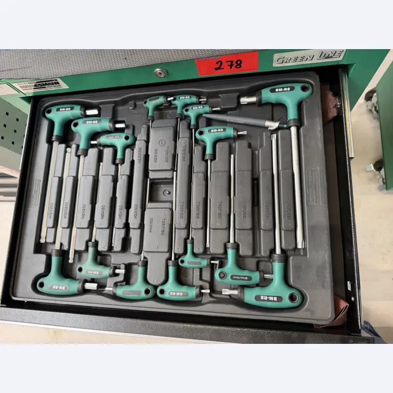 Metallverarbeitende Maschinen- und Anlagen-18