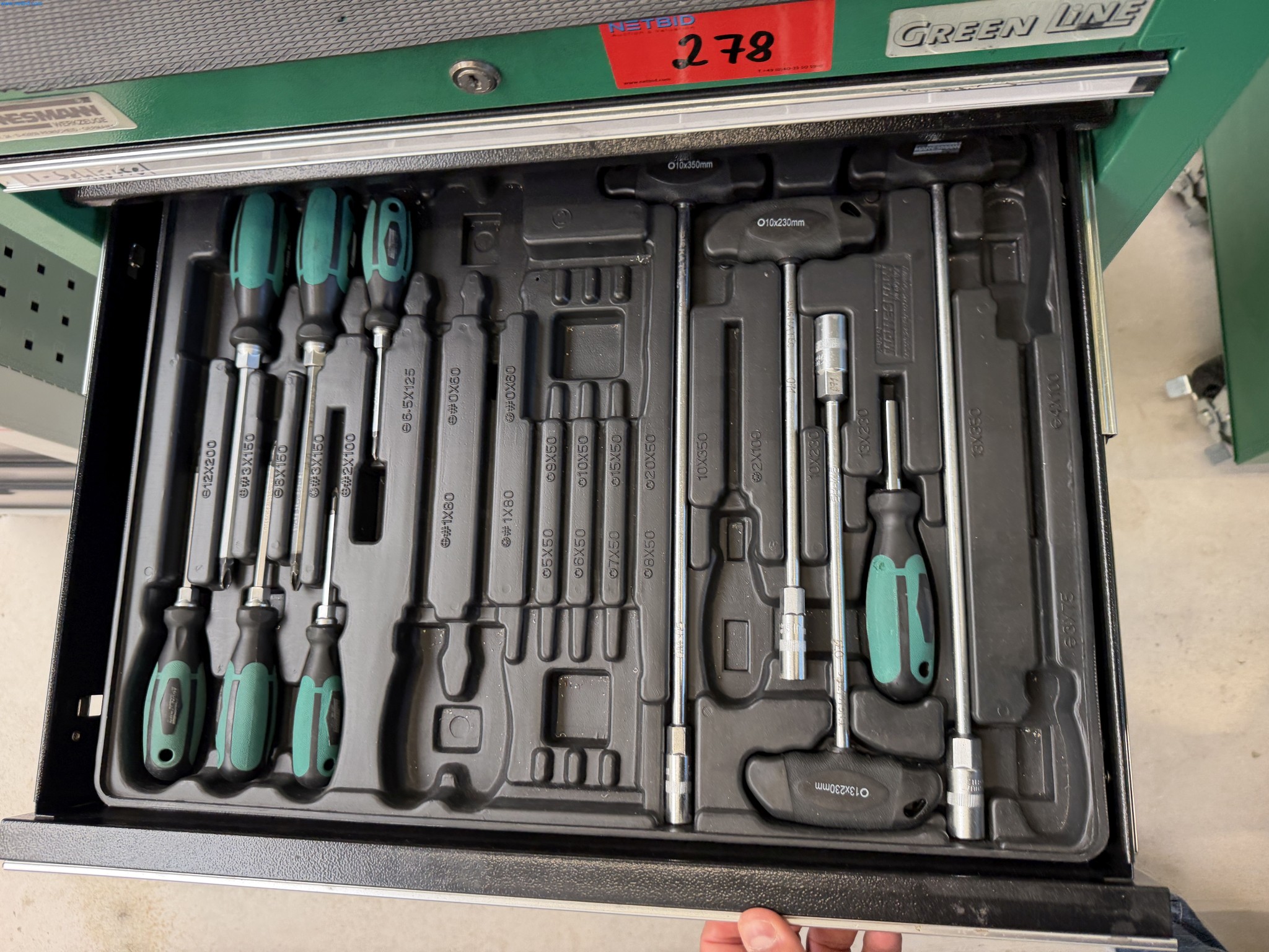 Metalworking machinery and equipment-19