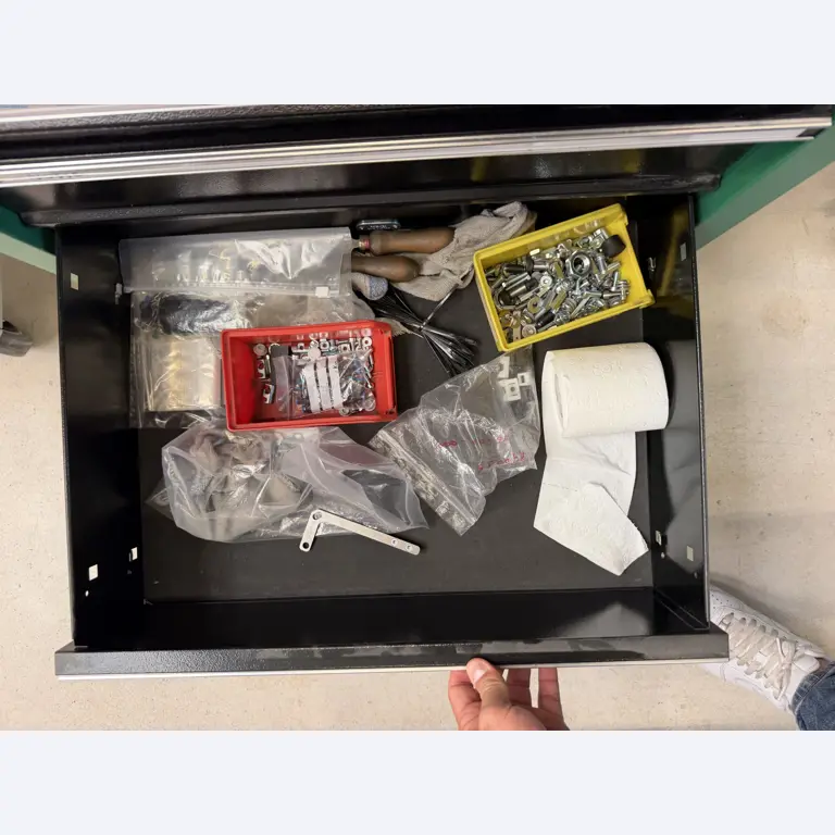 Metallverarbeitende Maschinen- und Anlagen-24