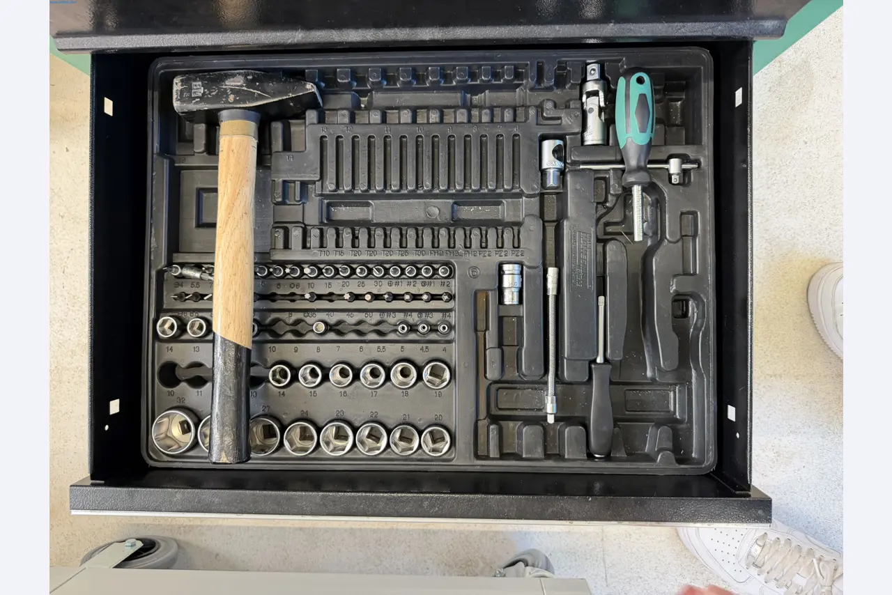 Metallverarbeitende Maschinen- und Anlagen-7