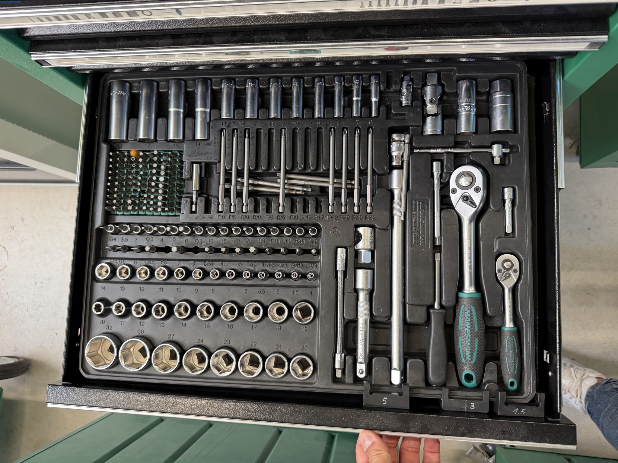 Metallverarbeitende Maschinen- und Anlagen-9