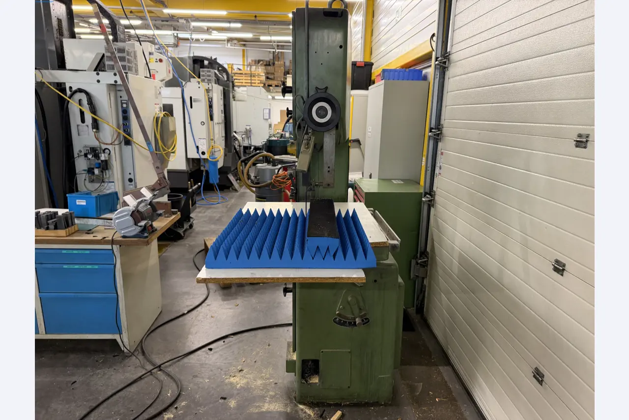Metallverarbeitende Maschinen- und Anlagen-3