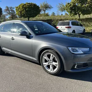 Passenger car Audi A4 Avant