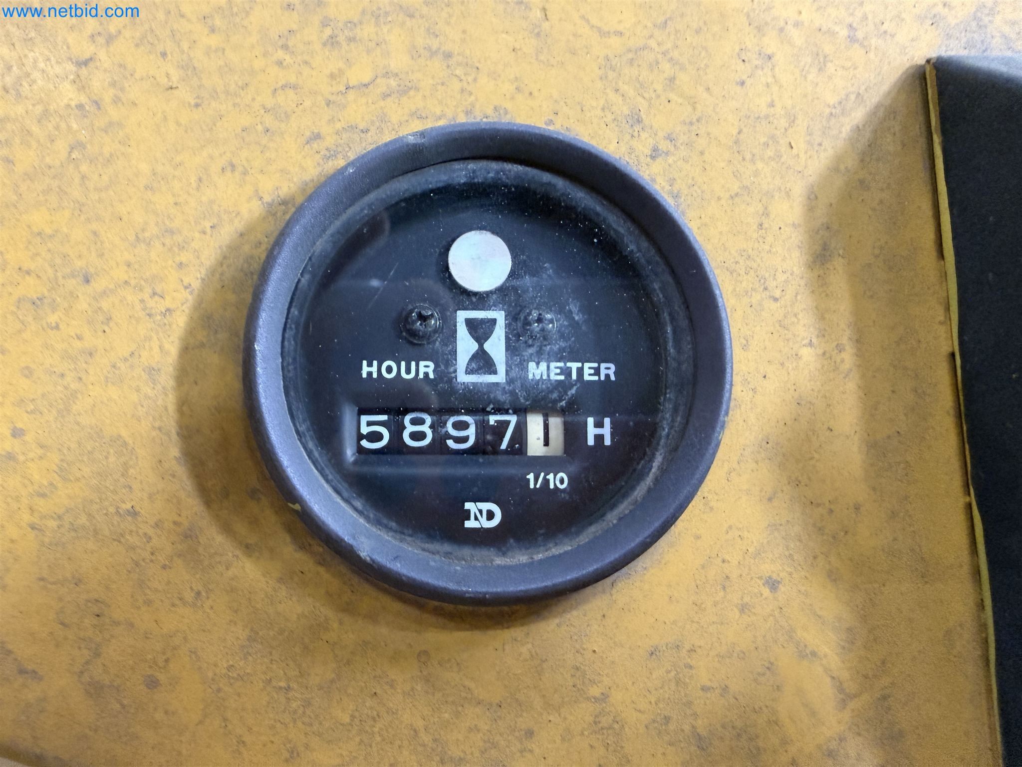 -5