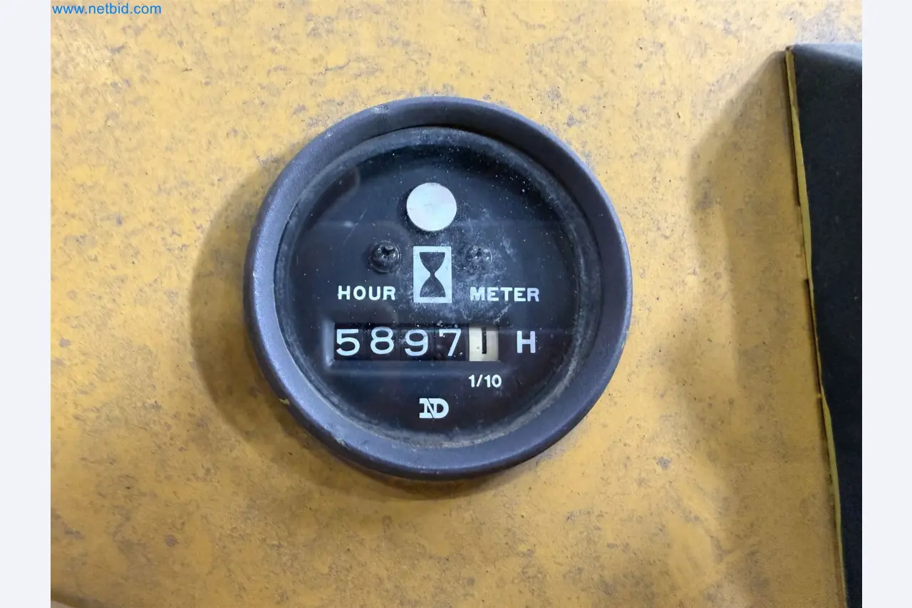 -5