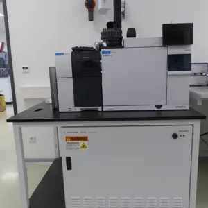 Devices for surface visualization and analysis and for separating substances