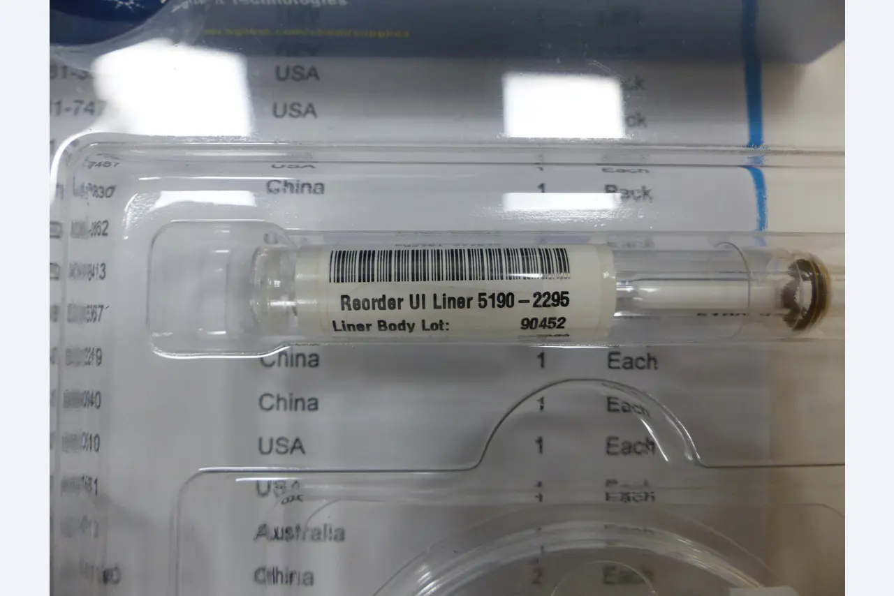 Urządzenia do wizualizacji i analizy powierzchni oraz oddzielania substancji-11