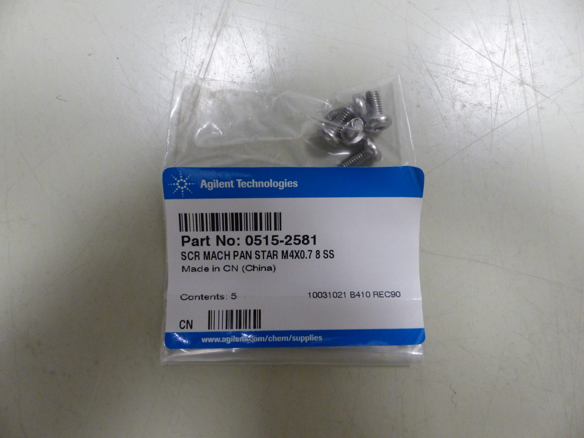 Urządzenia do wizualizacji i analizy powierzchni oraz oddzielania substancji-18