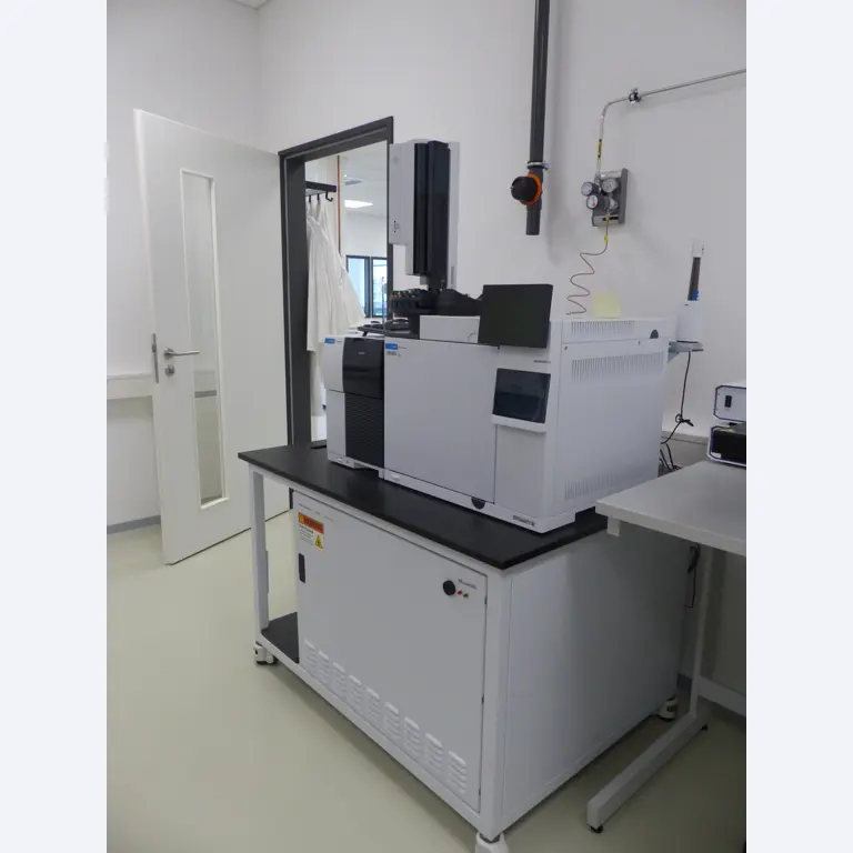 Urządzenia do wizualizacji i analizy powierzchni oraz oddzielania substancji-2