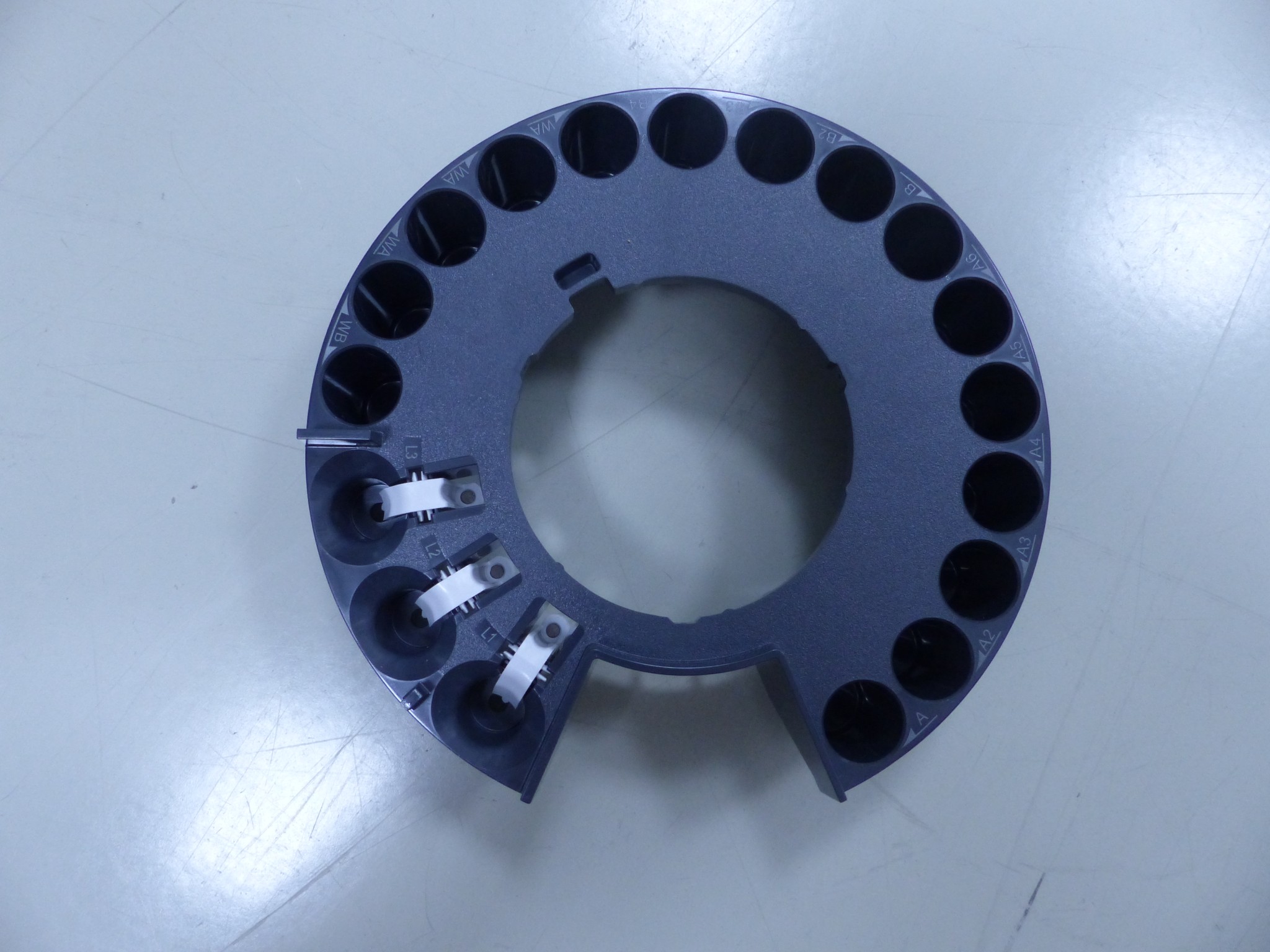 Urządzenia do wizualizacji i analizy powierzchni oraz oddzielania substancji-43