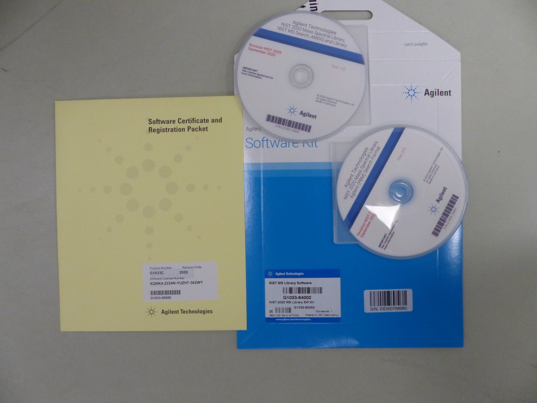 Urządzenia do wizualizacji i analizy powierzchni oraz oddzielania substancji-58