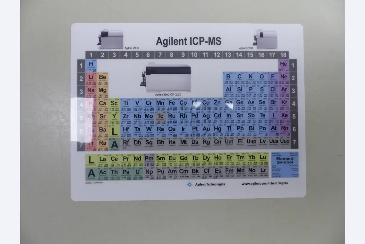 Urządzenia do wizualizacji i analizy powierzchni oraz oddzielania substancji-61
