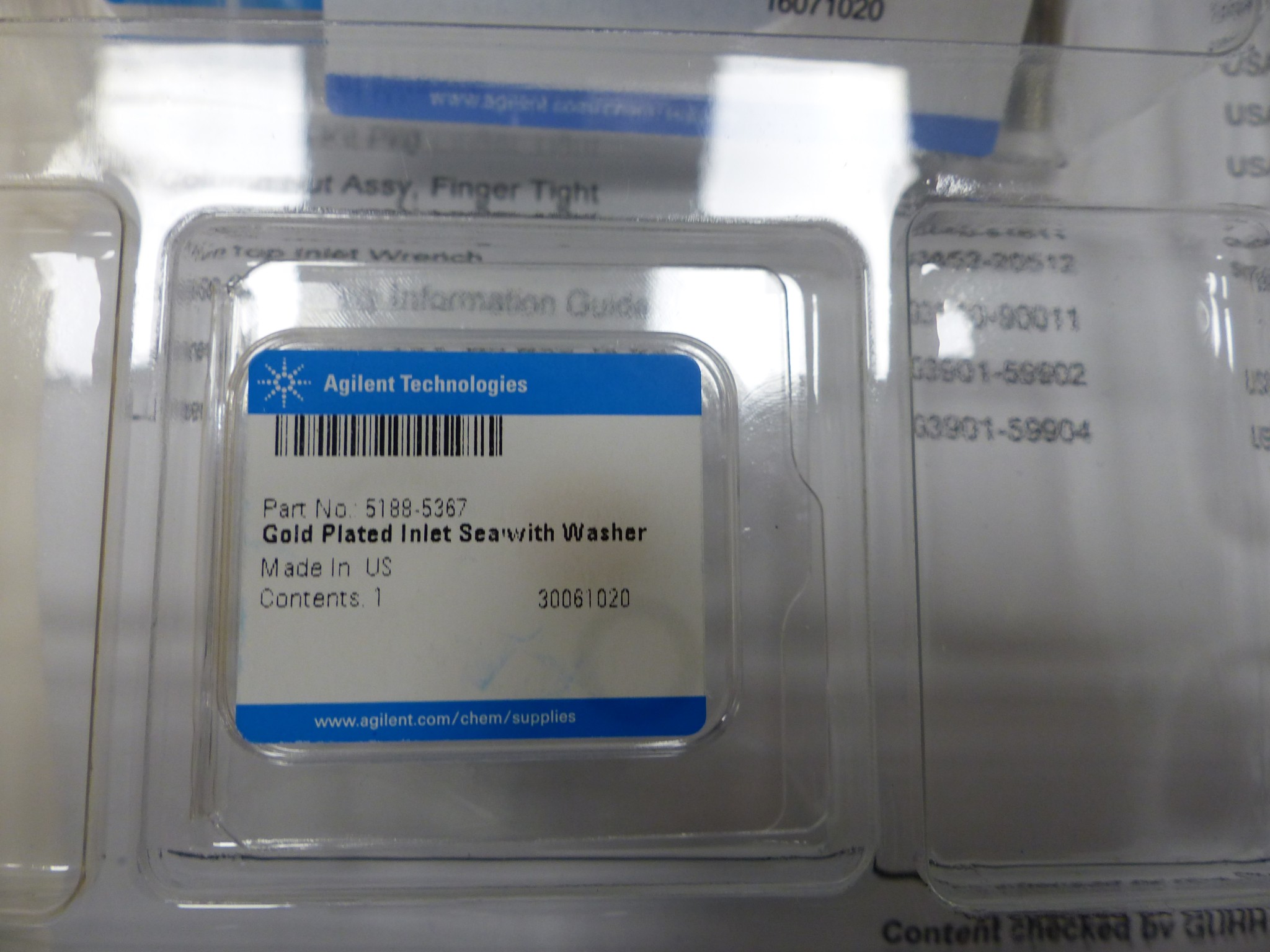 Urządzenia do wizualizacji i analizy powierzchni oraz oddzielania substancji-8