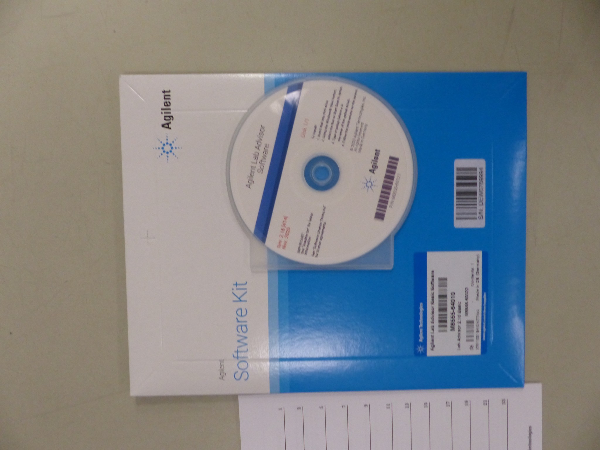 Urządzenia do wizualizacji i analizy powierzchni oraz oddzielania substancji-17