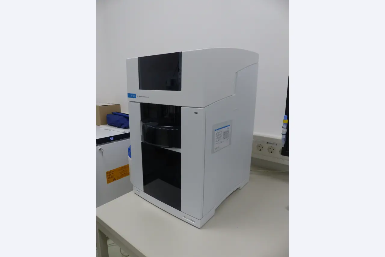 Urządzenia do wizualizacji i analizy powierzchni oraz oddzielania substancji-2