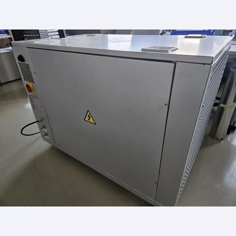 Urządzenia do wizualizacji i analizy powierzchni oraz oddzielania substancji-1