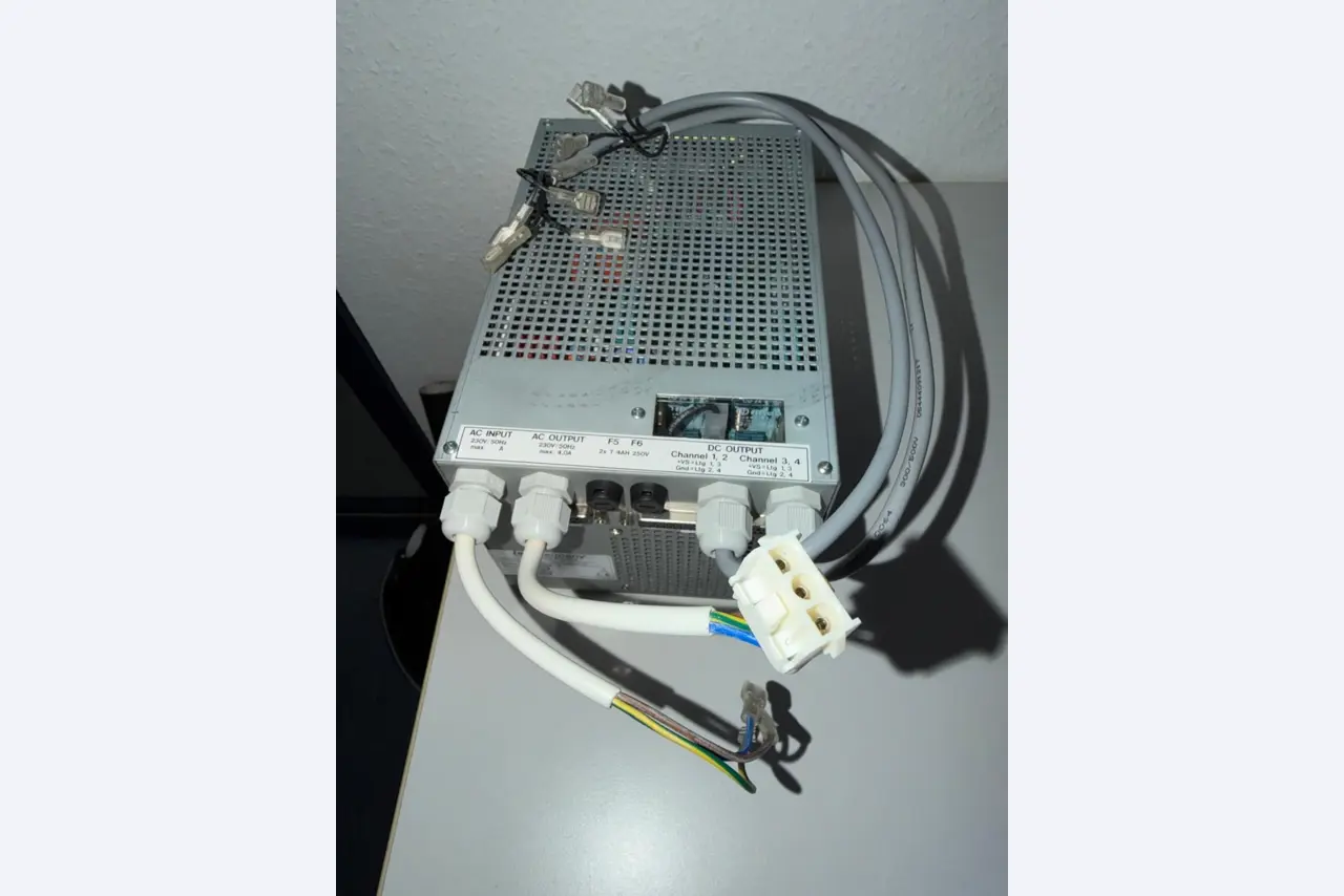 Urządzenia do wizualizacji i analizy powierzchni oraz oddzielania substancji-1