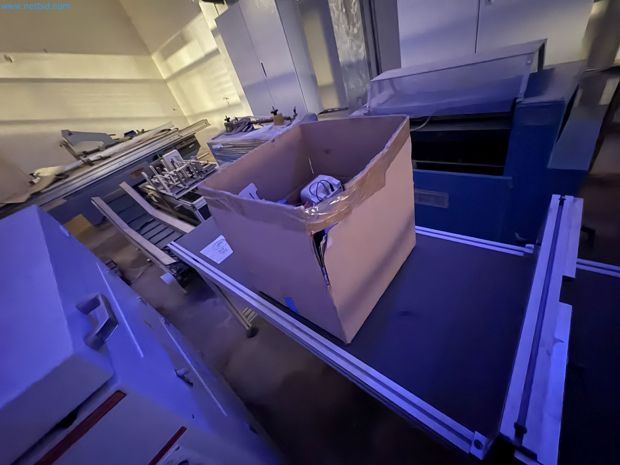 Subasta de insolvencia VALKARTON EMBALAŽNI SERVIS d.o.O - Máquinas, equipos y existencias para la producción de embalajes de cartón de lujo-103