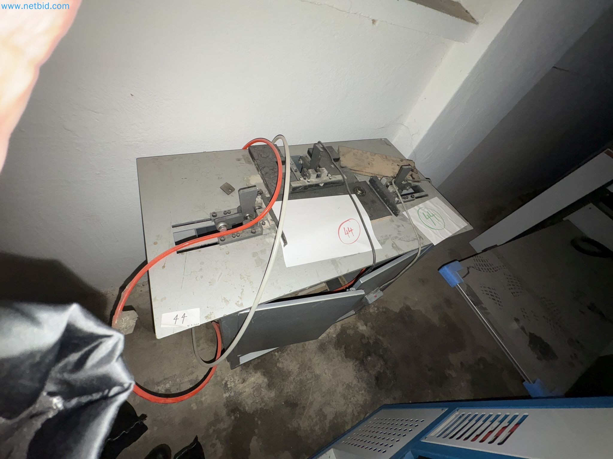 Subasta de insolvencia VALKARTON EMBALAŽNI SERVIS d.o.O - Máquinas, equipos y existencias para la producción de embalajes de cartón de lujo-118