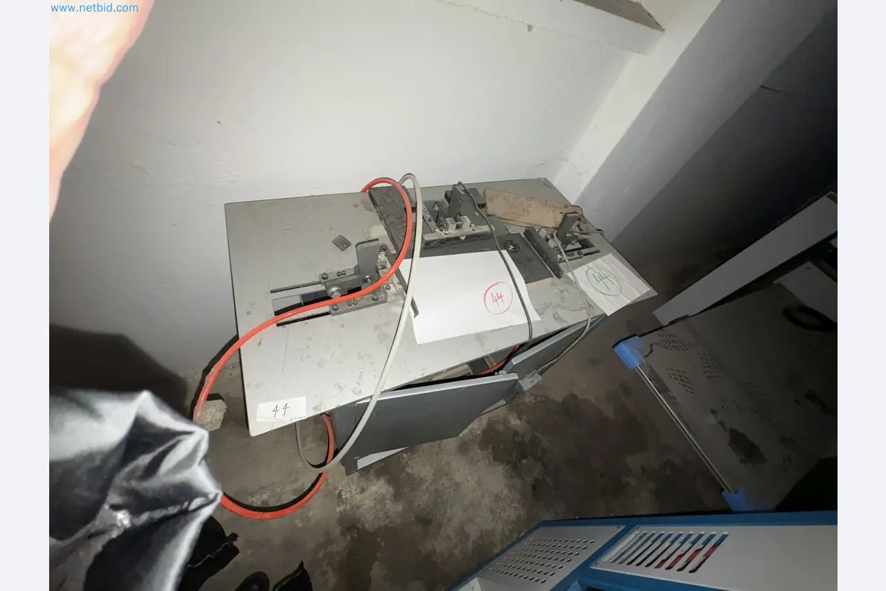 Subasta de insolvencia VALKARTON EMBALAŽNI SERVIS d.o.O - Máquinas, equipos y existencias para la producción de embalajes de cartón de lujo-118