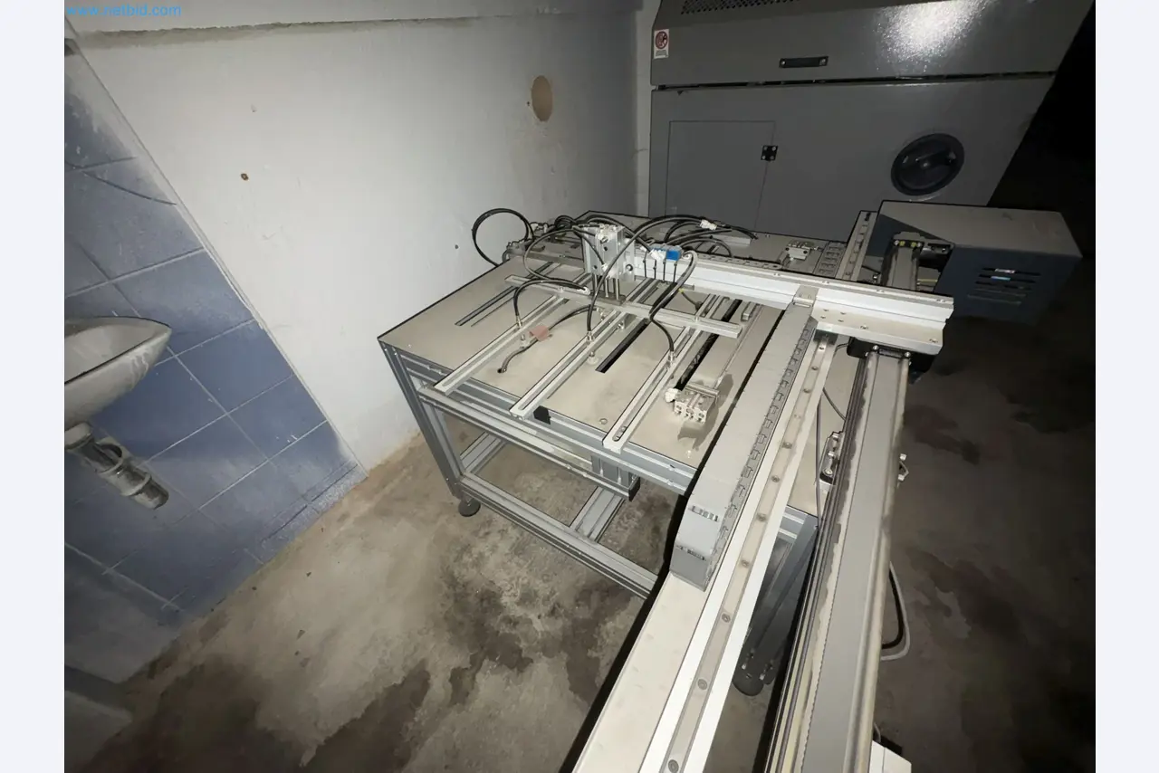 Subasta de insolvencia VALKARTON EMBALAŽNI SERVIS d.o.O - Máquinas, equipos y existencias para la producción de embalajes de cartón de lujo-28