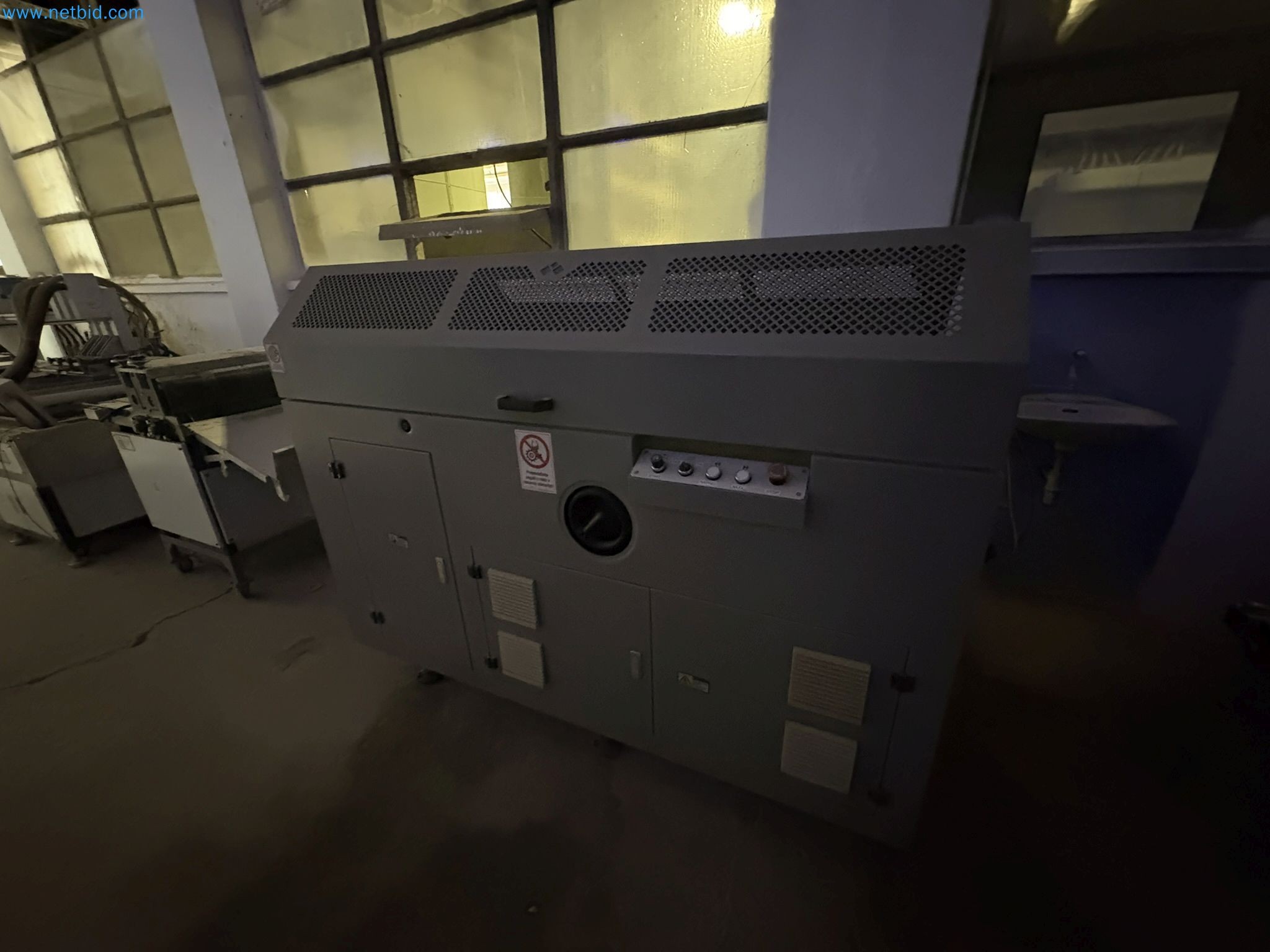 Subasta de insolvencia VALKARTON EMBALAŽNI SERVIS d.o.O - Máquinas, equipos y existencias para la producción de embalajes de cartón de lujo-29