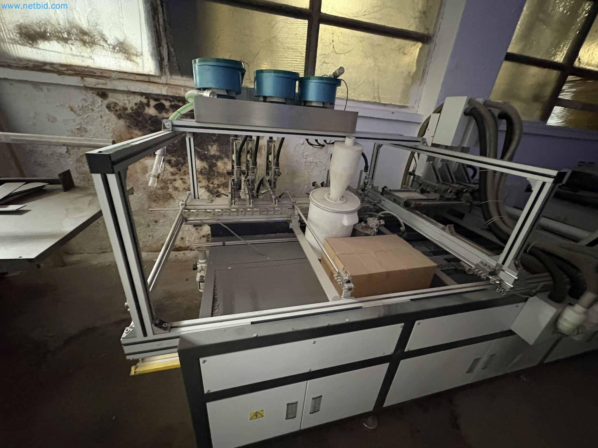 Subasta de insolvencia VALKARTON EMBALAŽNI SERVIS d.o.O - Máquinas, equipos y existencias para la producción de embalajes de cartón de lujo-44