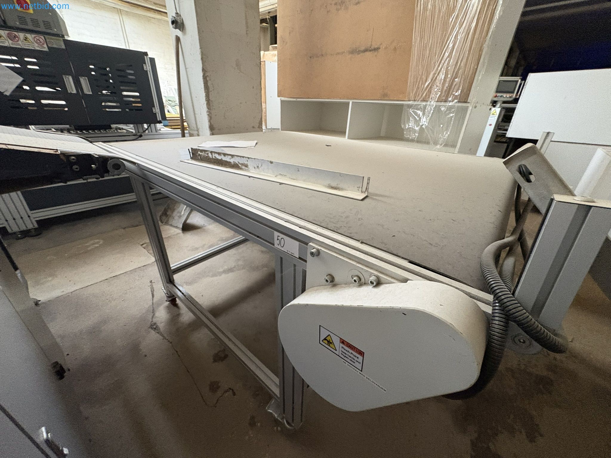 Subasta de insolvencia VALKARTON EMBALAŽNI SERVIS d.o.O - Máquinas, equipos y existencias para la producción de embalajes de cartón de lujo-63