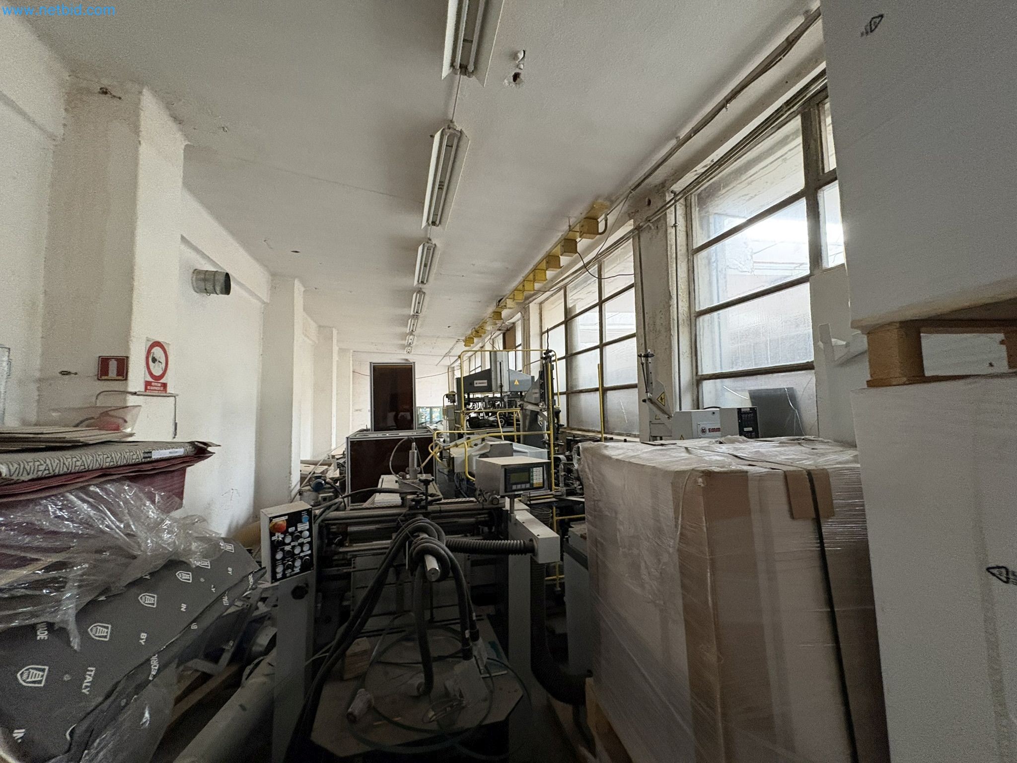 Subasta de insolvencia VALKARTON EMBALAŽNI SERVIS d.o.O - Máquinas, equipos y existencias para la producción de embalajes de cartón de lujo-79