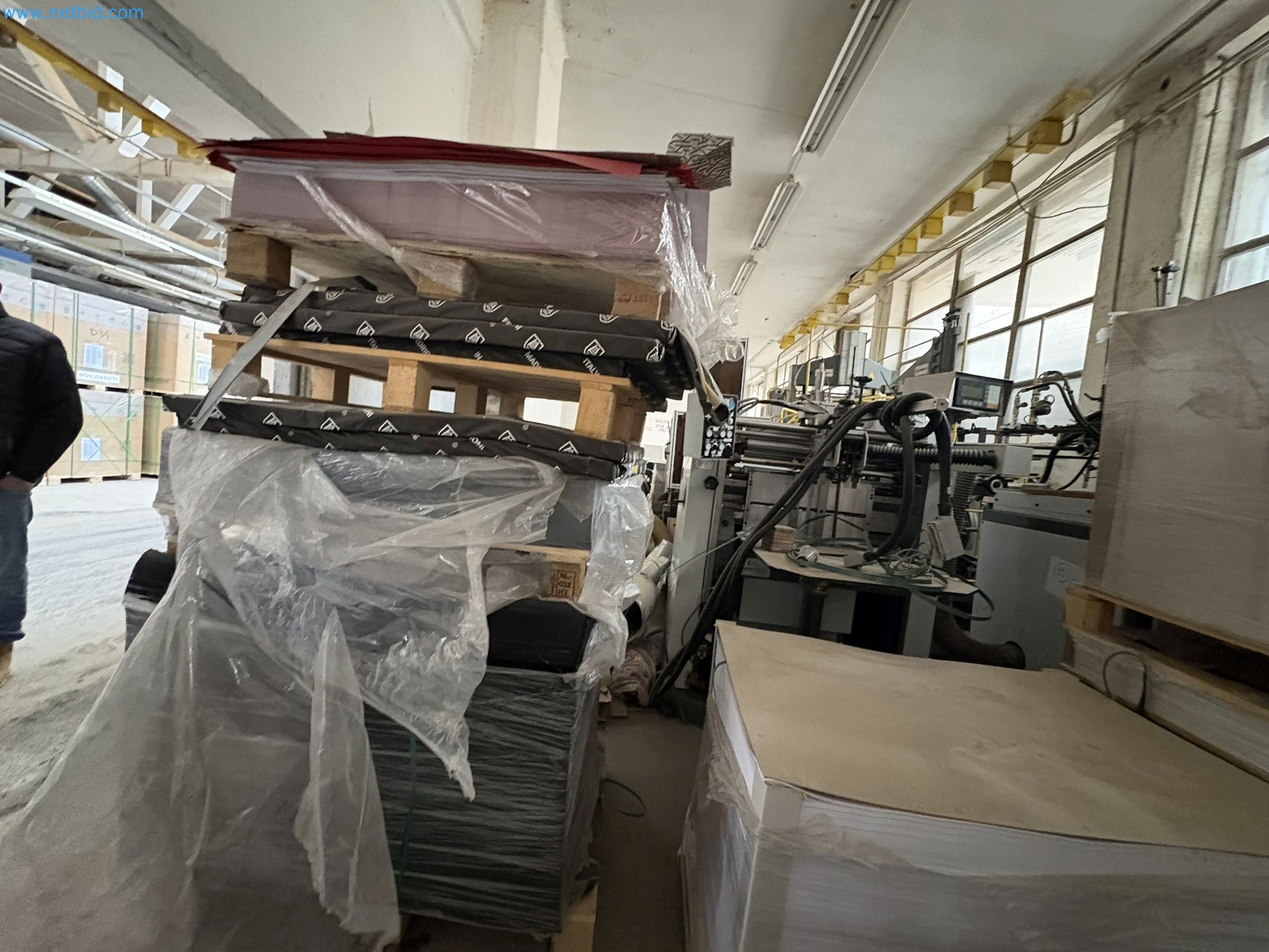 Subasta de insolvencia VALKARTON EMBALAŽNI SERVIS d.o.O - Máquinas, equipos y existencias para la producción de embalajes de cartón de lujo-85