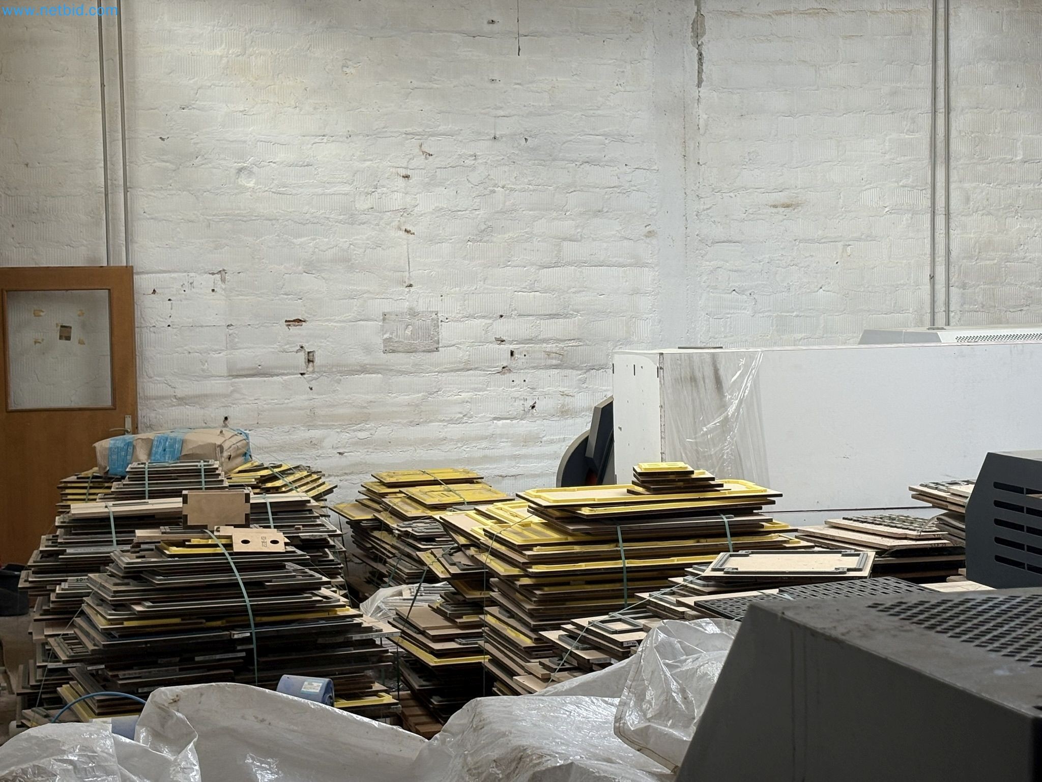 Subasta de insolvencia VALKARTON EMBALAŽNI SERVIS d.o.O - Máquinas, equipos y existencias para la producción de embalajes de cartón de lujo-88